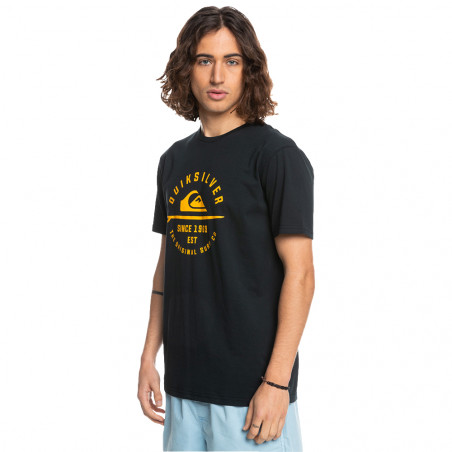 T-SHIRT QUIKSILVER SURFLOCKUP MANCHES COURTES NOIR