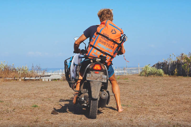 PARADISE ISLAND Bertrand Beauchet