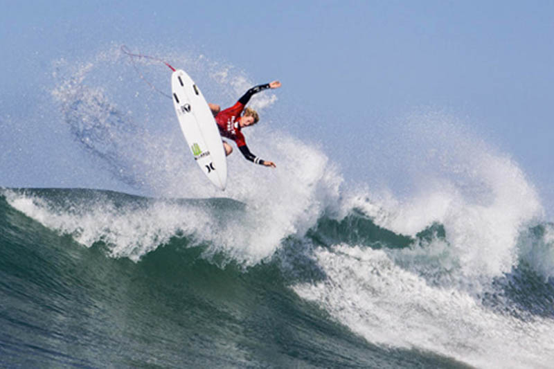 John John Florence quitte Hurley