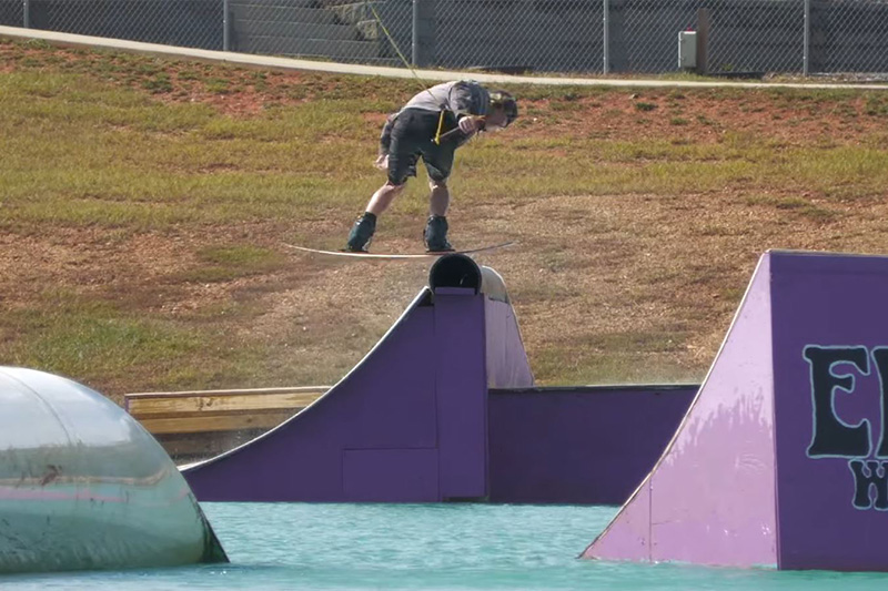 Session de Wakeboarding avec le prestigieux rider Graeme Burress !