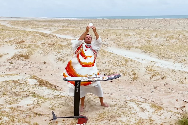 ÊTRE PRÊTRE CATHOLIQUE ET RIDER C'EST POSSIBLE !